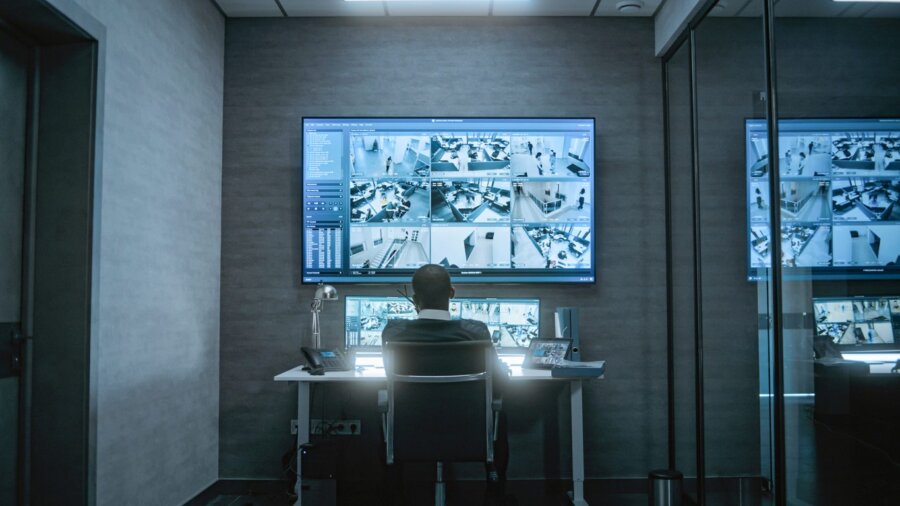 Choosing the Right CCTV System for Bay Area Businesses